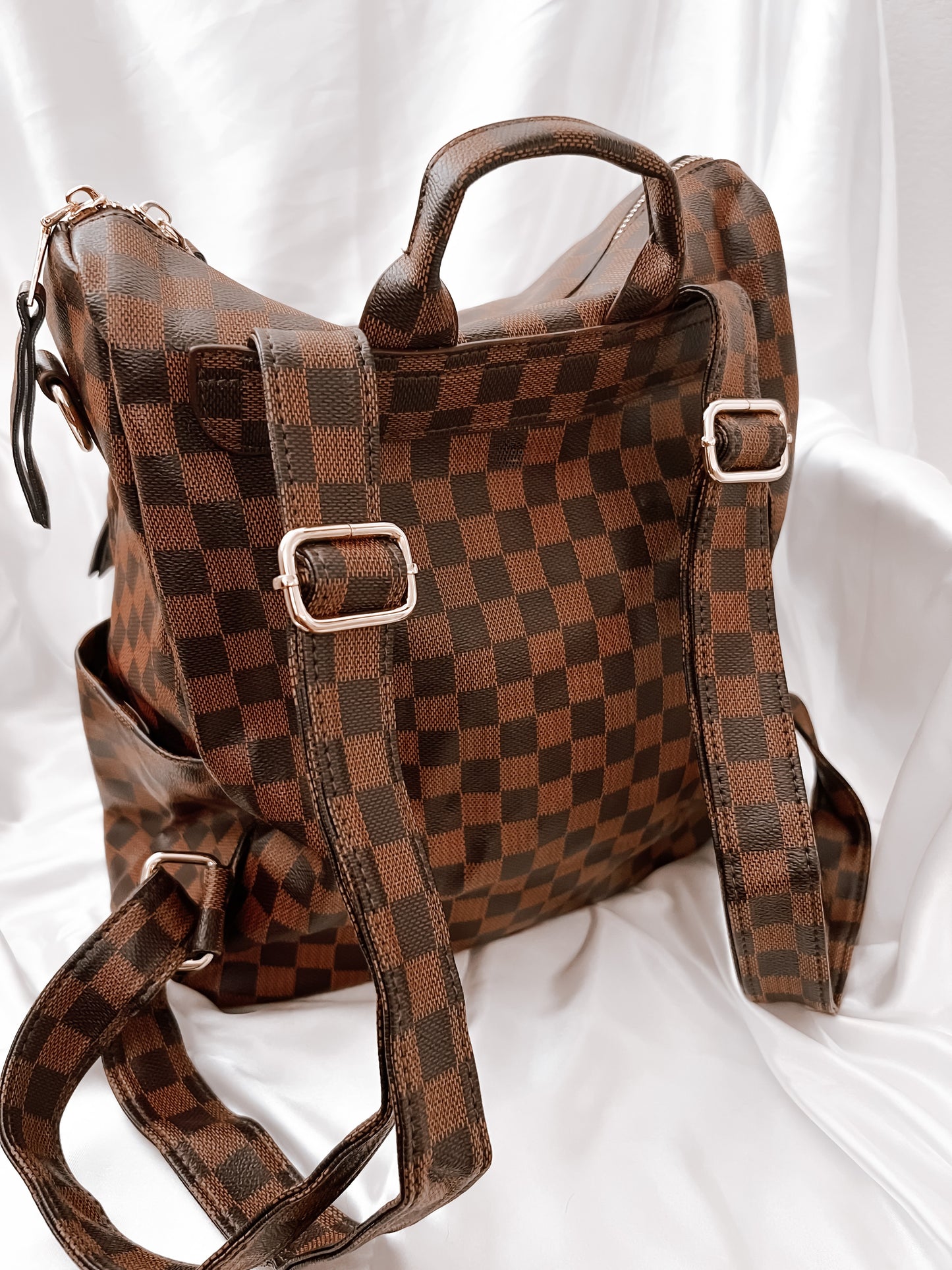 On the go checkered backpack | brown